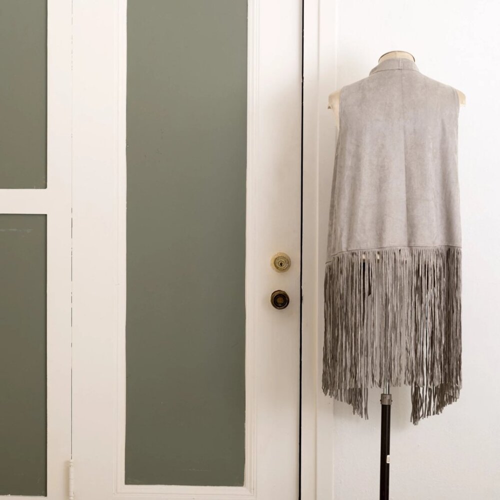 Faux Suede Fringe Vest: Gray Boho Cardigan Jacket - Picture 3 of 3